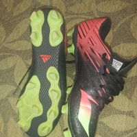 Футболни обувки Adidas , снимка 1 - Футбол - 45102644