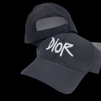 Dior шапка , снимка 1 - Шапки - 45096922