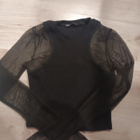 Ефектна блуза Зара, снимка 1 - Тениски - 44942761