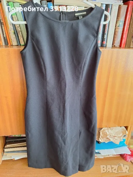 Черна рокля до под коляно., снимка 1