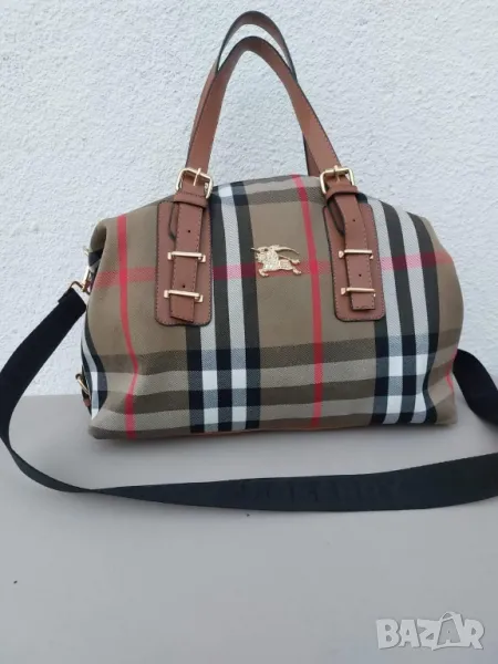 дамски чанти burberry guess MONCLER louis vuitton , снимка 1