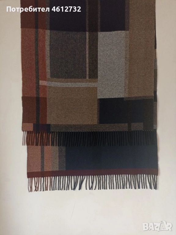 Дамски шал Holzweiler, снимка 1