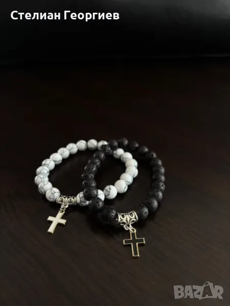 Продавам гривни с кръстчета, снимка 1