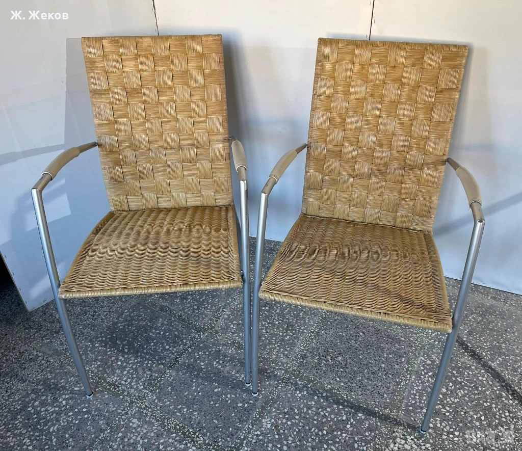 Два стола, снимка 1