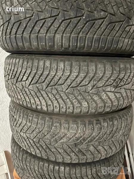 Продавам 4 броя зимни гуми YOKOHAMA V905 BLUEARTH XL 225/60 R18 104V, снимка 1