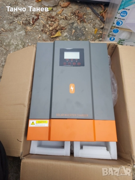 Контролери и инвертори за соларни системи , снимка 1