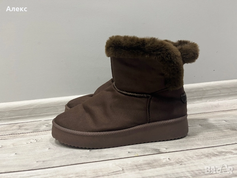 Боти, снимка 1