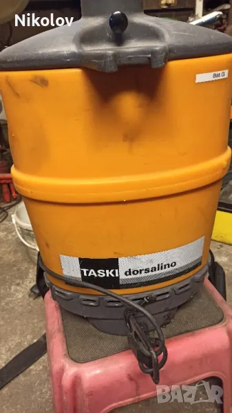 Професионална гръбна прахосмукачка TASKI dorsalino, снимка 1