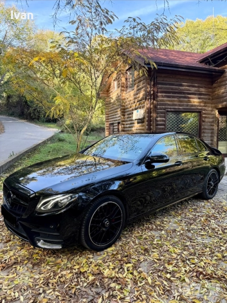 Mercedes E220d AMG/Designo, снимка 1