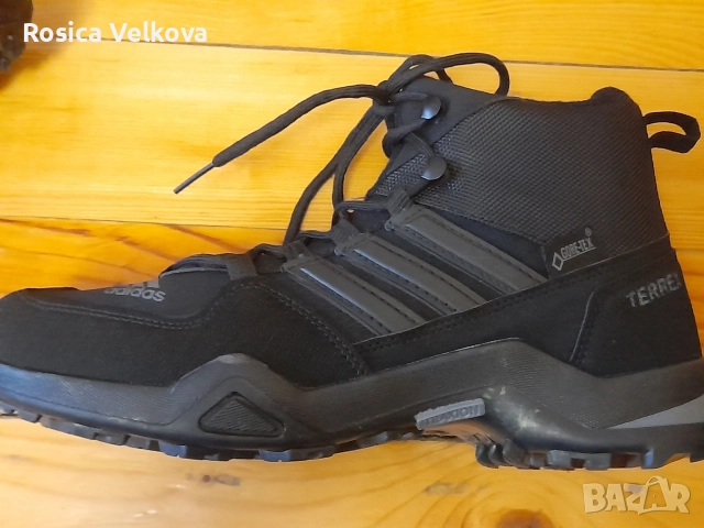 Маратонки ADIDAS TERREX  Намаление , снимка 2 - Маратонки - 52631288
