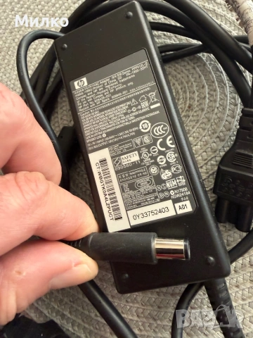 Оригинално зарядно за лаптоп HP, снимка 3 - Лаптоп аксесоари - 53754075