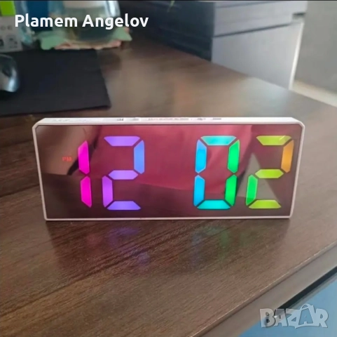 Модерен LED цифров будилник-часовник,температура,календар

| Регулиране на яростта, снимка 3 - Друга електроника - 52944963
