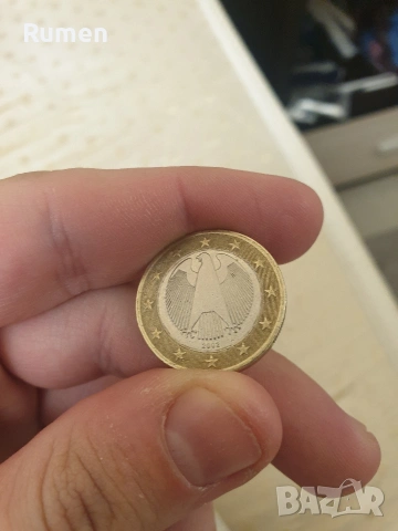 Рядка евро монета