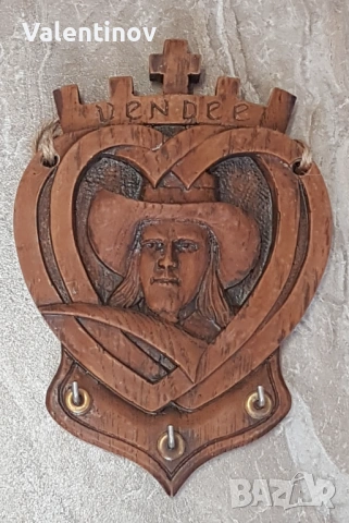 Старинна закачалка от резин 