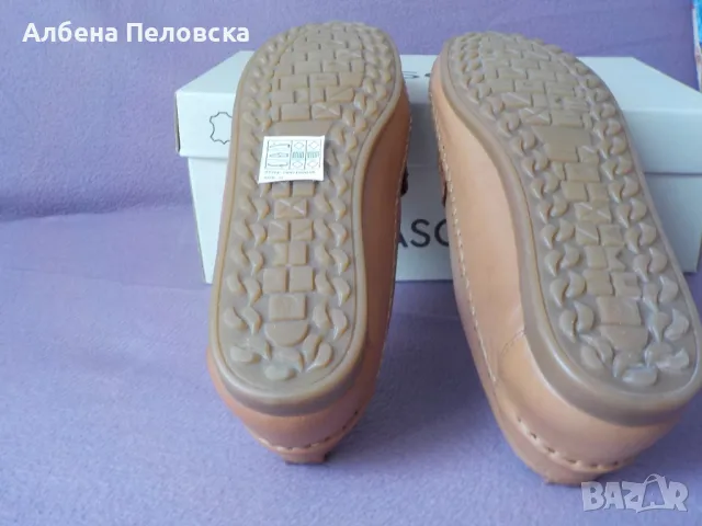 Продавам нови дамски мокасини Lasocki-естествена кожа, снимка 4 - Дамски ежедневни обувки - 50410583