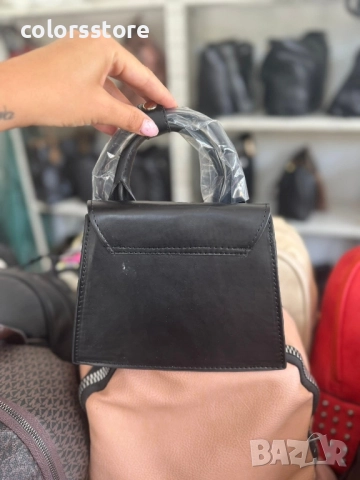 Черна чанта Jacquemus/SG238p, снимка 3 - Чанти - 51861567