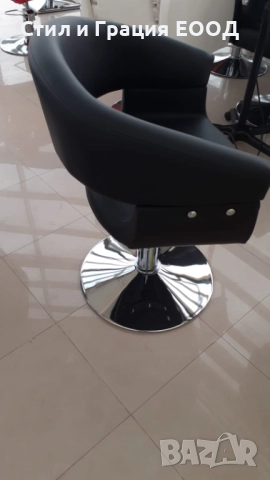 Фризьорски стол Cocito - S26, снимка 6 - Фризьорски столове - 44161741