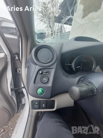 Honda Insight 1.3 i-VTEC , Хонда Инсигхт на части!, снимка 9 - Автомобили и джипове - 49672991