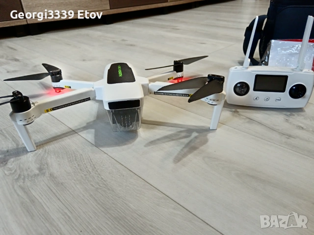 Дрон HUbsan zino 2 plus , снимка 6 - Дронове и аксесоари - 53156780