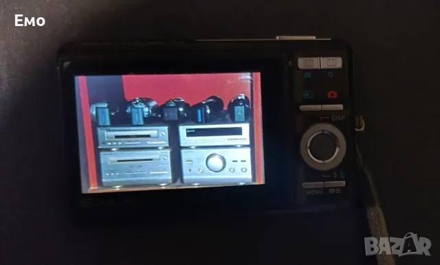 Casio Exilim EX-Z8, снимка 3 - Фотоапарати - 49147196