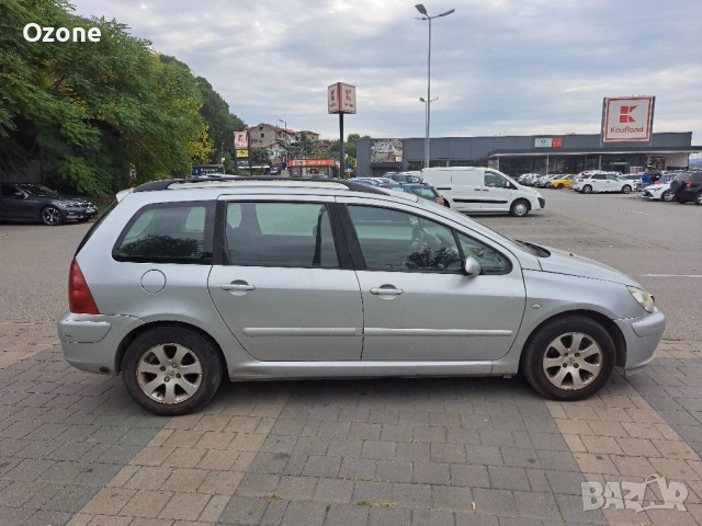 Пежо 307 1.6 ГАЗ, снимка 3 - Автомобили и джипове - 51846132