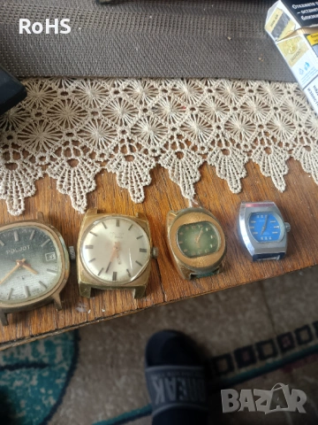 4бр механични часовника 