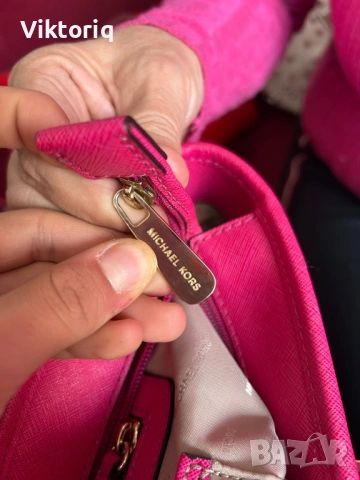 Дамски чанти, снимка 8 - Чанти - 53999120