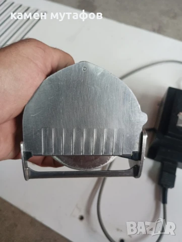 potis електрически нож за дюнер , снимка 10 - Друго търговско оборудване - 51425329