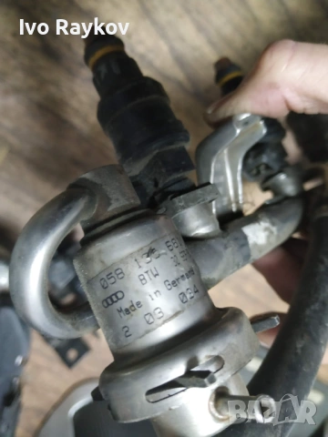 Горивна реика и инжектори Audi A4 S4 B5 , 058133681 , снимка 5 - Части - 53483787