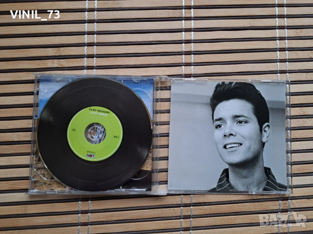 Cliff – Cliff Sings, снимка 3 - CD дискове - 53389103