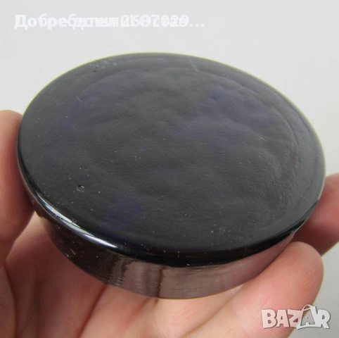 Преспапиета различни: Johnnie Walker Джони Уокър преспапие, заек зайче оникс фигура синьо стъкло, снимка 15 - Колекции - 34179801