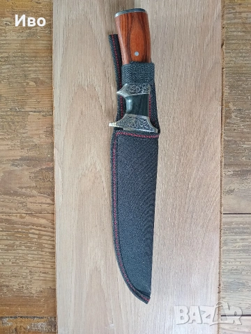 Ловен нож „Вълк“ с калъф – стилен дизайн, много запазен, снимка 3 - Ножове - 54026498