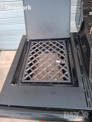 Комбинирана барбекю на газ и дървени въглища, снимка 3 - Барбекюта - 52425455