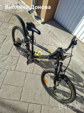 ROCKRIDER  ДЕТСКИ ПЛАНИНСКИ ВЕЛОСИПЕД ROCKRIDER EXPLORE 500, 20 ИНЧА, ЗА 6 – 9 ГОД., ЧЕРЕН, снимка 3 - Детски велосипеди, триколки и коли - 53647942