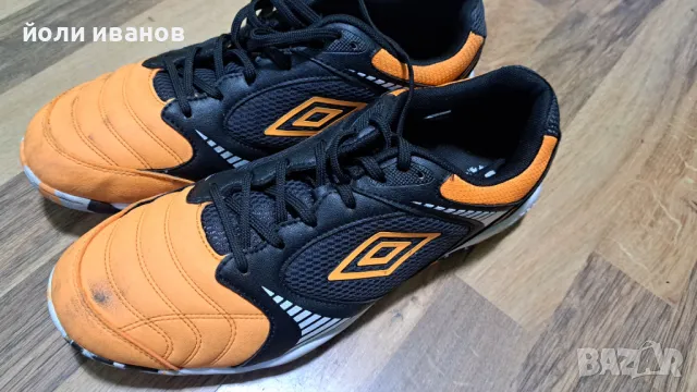 UMBRO-стоножки за футбол -46 номер, снимка 1 - Футбол - 47814544