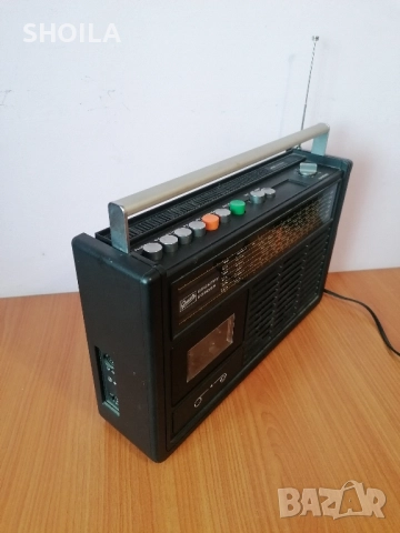 Graetz Country corder 307 - 1973г, снимка 2 - Радиокасетофони, транзистори - 51634357