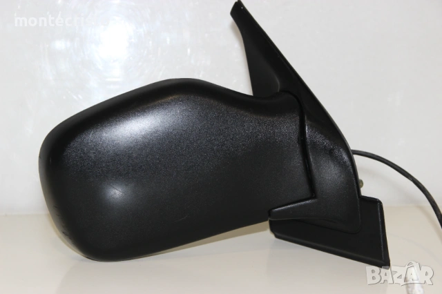 Дясно електрическо огледало Nissan Serena (1992-2001г.) Нисан Серена / 3 пина, снимка 3 - Части - 53245204