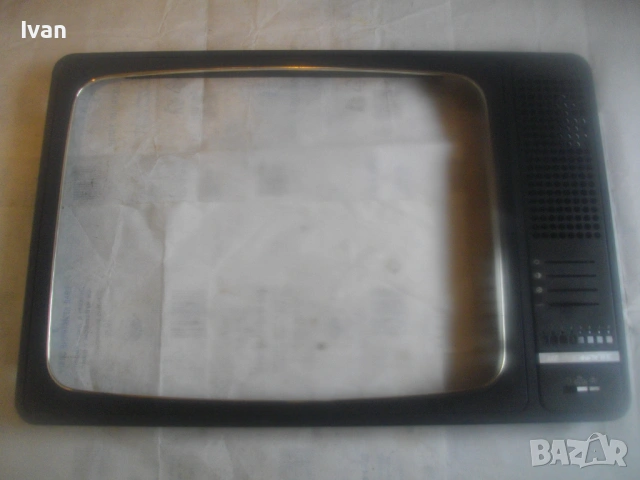 Оригинален Лицев панел за български РЕТРО телевизор София 83, снимка 3 - Части и Платки - 53575202