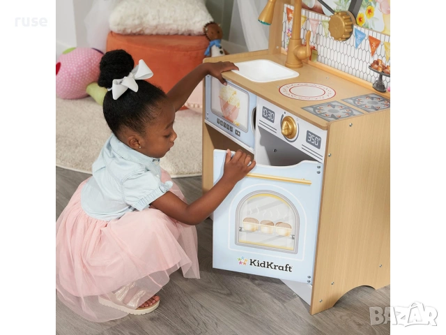 НОВИ! Дървена детска кухня с аксесоари KidKraft, снимка 13 - Играчки за стая - 53967107