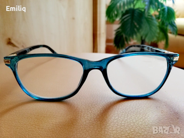 Нови Дамски Диоптрични Рамки