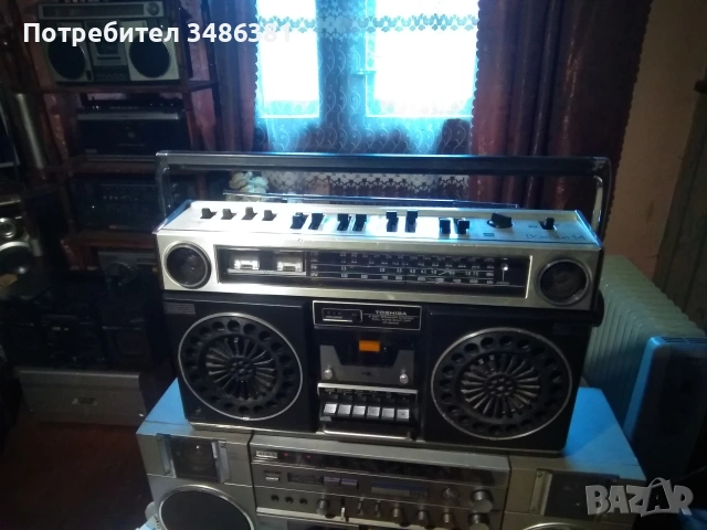 TOSHIBA RT 8840 S, снимка 2 - Радиокасетофони, транзистори - 53468424