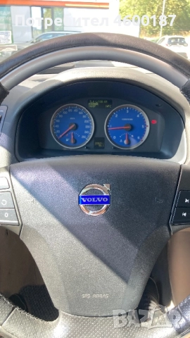 Волво V50, снимка 8 - Автомобили и джипове - 52553196