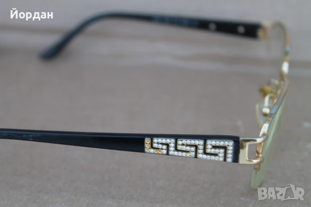 Дамски диоптрияни очила ''Versаce'' , снимка 9 - Слънчеви и диоптрични очила - 50715144