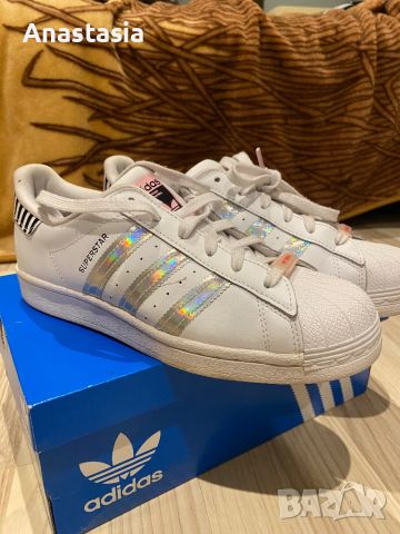 Маратонки Adidas , снимка 1 - Маратонки - 45968321