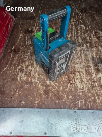 радио макита makita за ремонт, снимка 6 - Радиокасетофони, транзистори - 49778507