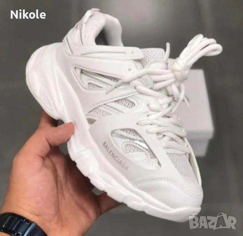 Дамски маратонки - бели