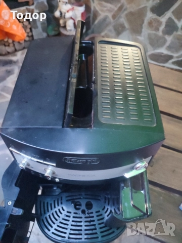 Кафеавтомат Делонги Кафемашина Delonghi , снимка 5 - Кафемашини - 44623837