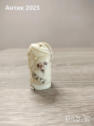 Японска резбована фигурка (нецке), кост, снимка 2 - Колекции - 51816221