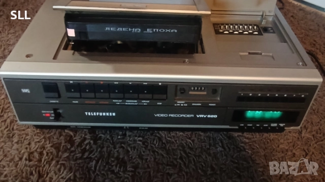 VHS Видeо TELEFUNKEN VRV620 от 1981г., NORDMENDE V 900 C, Philips, снимка 2 - Плейъри, домашно кино, прожектори - 51489736