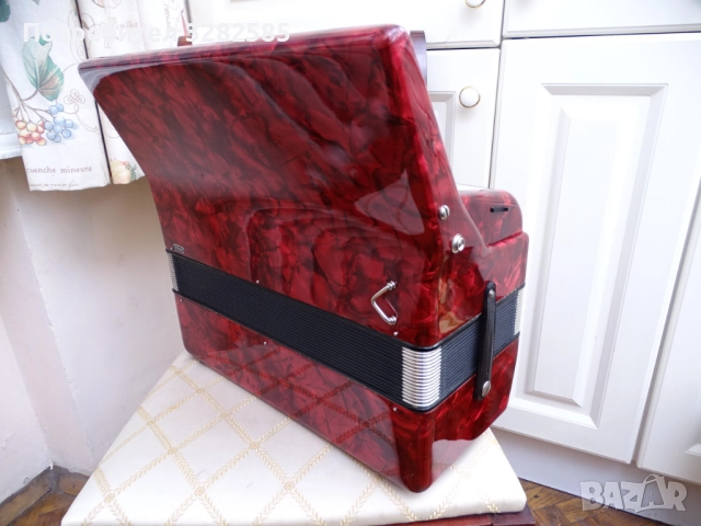 Aкордеон Barcarole Magister 80 баса, снимка 8 - Акордеони - 52335458